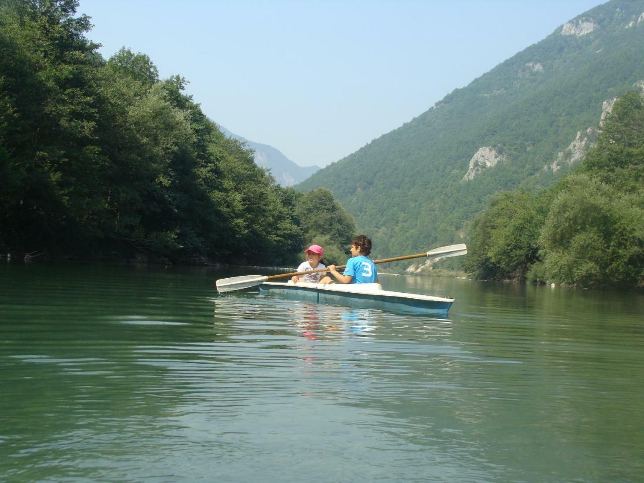 Taramour Cottages. Mojkovac Kültér fotó