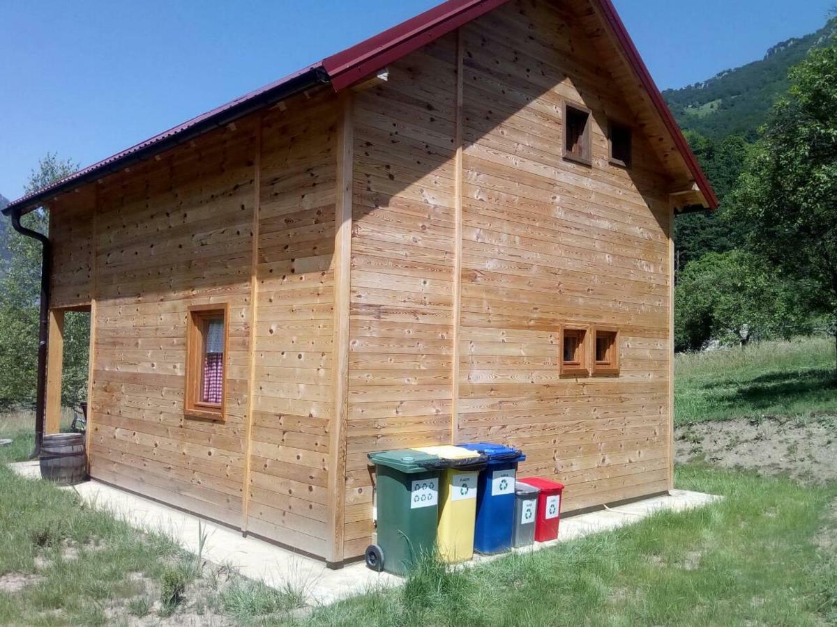 Taramour Cottages. Mojkovac Kültér fotó