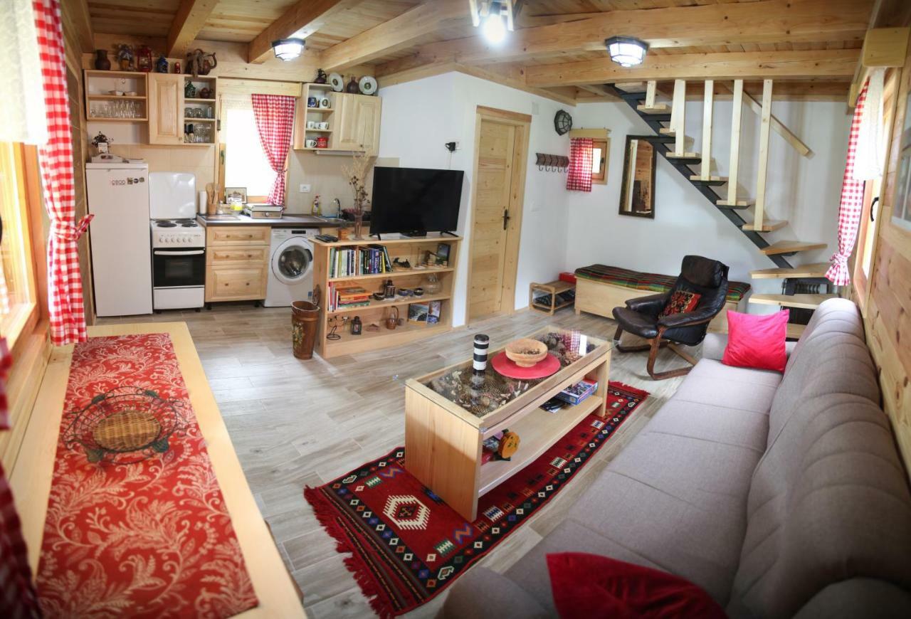 Taramour Cottages. Mojkovac Kültér fotó