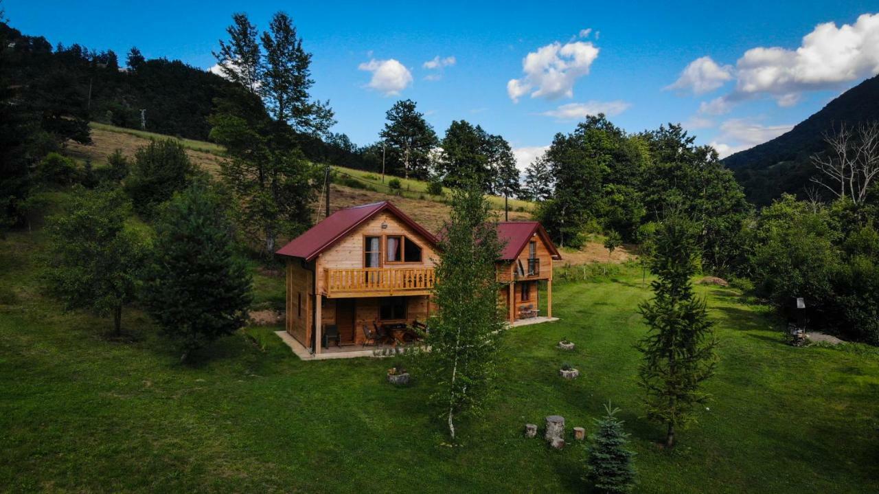 Taramour Cottages. Mojkovac Kültér fotó