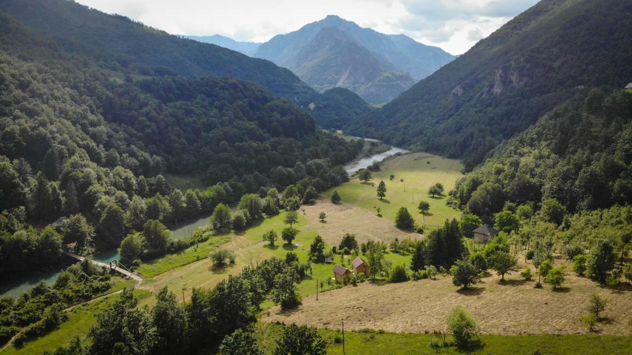 Taramour Cottages. Mojkovac Kültér fotó